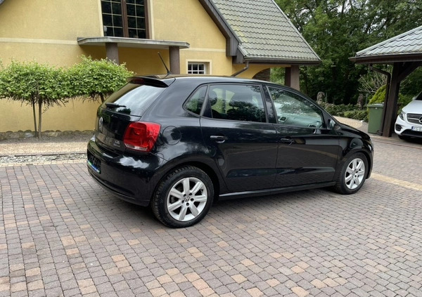 Volkswagen Polo cena 17800 przebieg: 284200, rok produkcji 2011 z Daleszyce małe 301